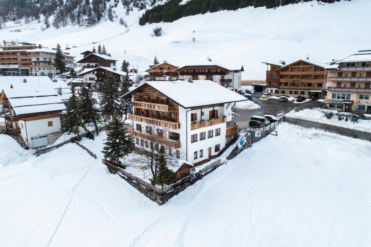Garni Bel Air Hotel Colfosco Luaran gambar