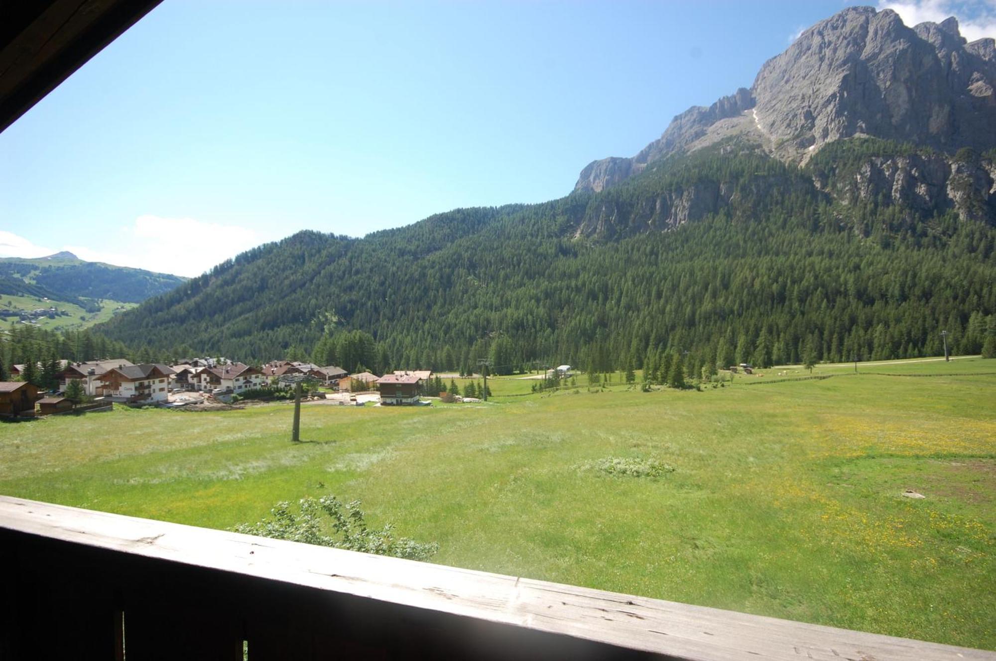 Garni Bel Air Hotel Colfosco Luaran gambar